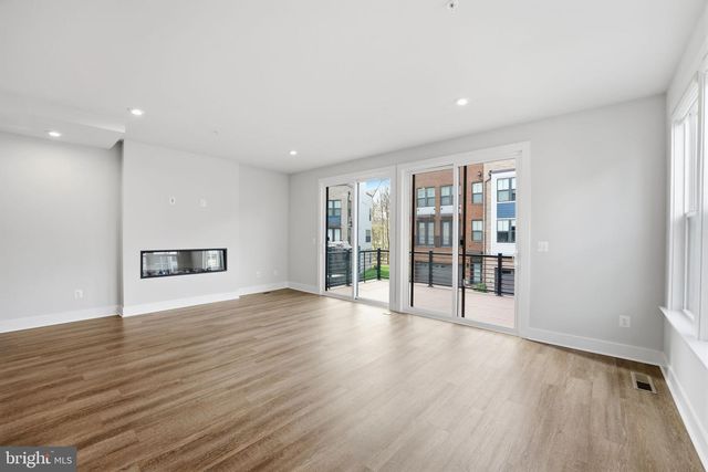 1650 BANDIT LOOP, Reston, VA 20190