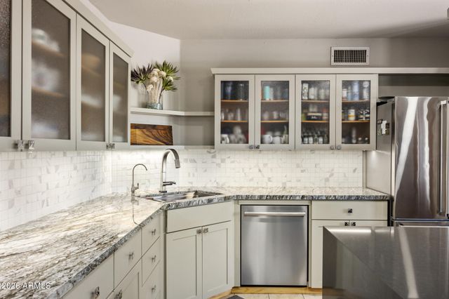 6106 E MONTGOMERY Road, Cave Creek, AZ 85331