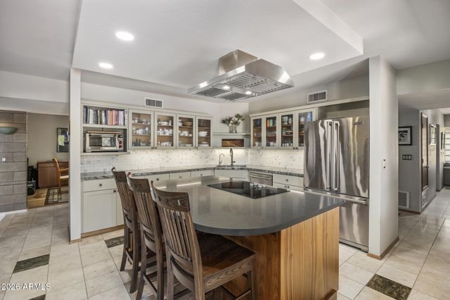 6106 E MONTGOMERY Road, Cave Creek, AZ 85331