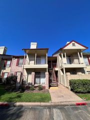 2120 El Paseo Street 1912, Houston, TX 77054