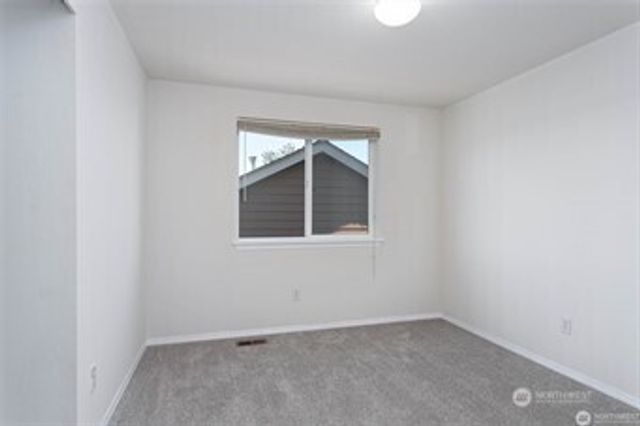 520 S 53rd Place, Renton, WA 98055