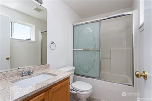 520 S 53rd Place, Renton, WA 98055