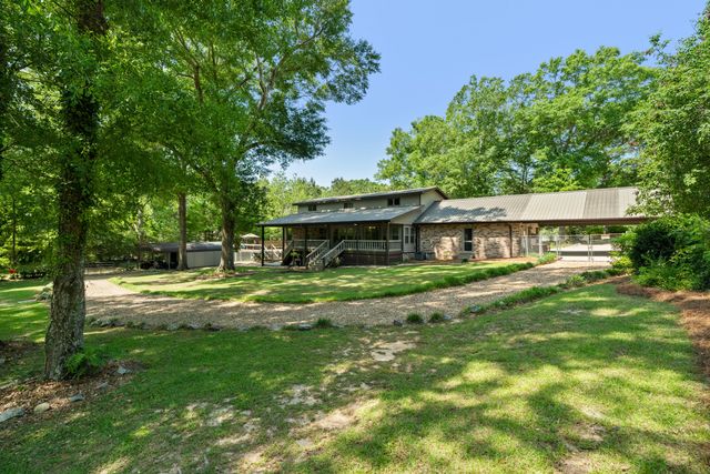 2262 MS-589, Hattiesburg, MS 39402