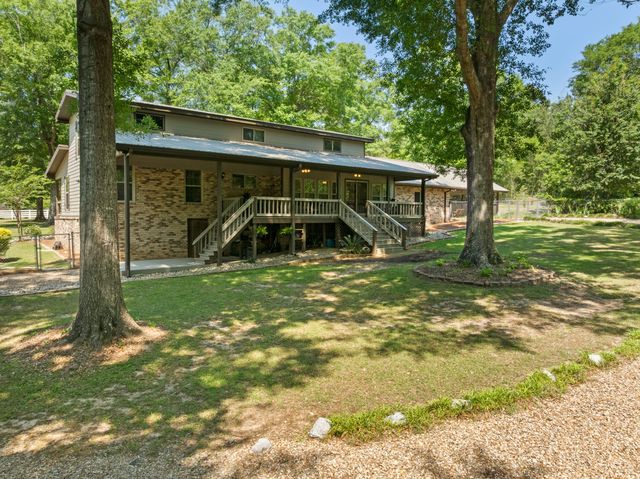 2262 MS-589, Hattiesburg, MS 39402