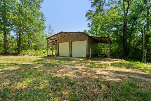 2262 MS-589, Hattiesburg, MS 39402
