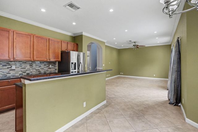 9573 Cobblestone Creek Drive, Boynton Beach, FL 33472