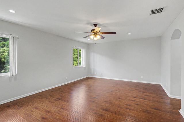 9573 Cobblestone Creek Drive, Boynton Beach, FL 33472