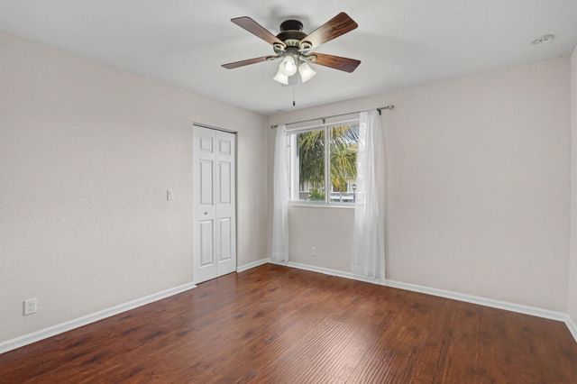 9573 Cobblestone Creek Drive, Boynton Beach, FL 33472