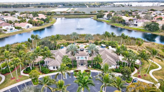 9573 Cobblestone Creek Drive, Boynton Beach, FL 33472