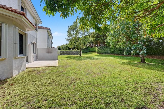 9573 Cobblestone Creek Drive, Boynton Beach, FL 33472