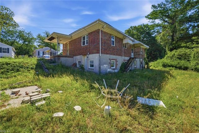 125 S Capital ST, Suffolk, VA 23434