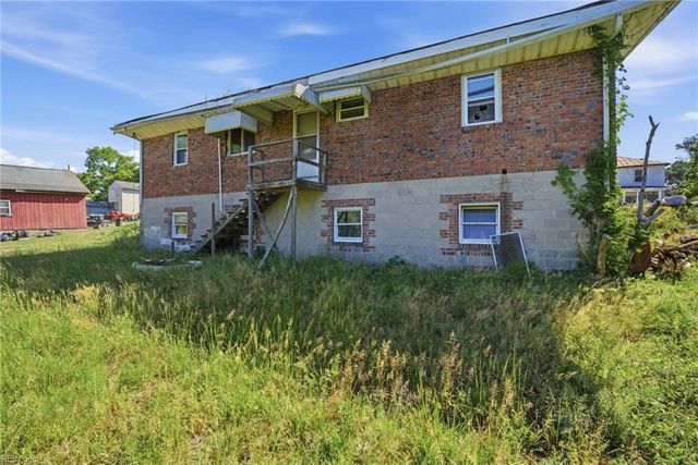 125 S Capital ST, Suffolk, VA 23434