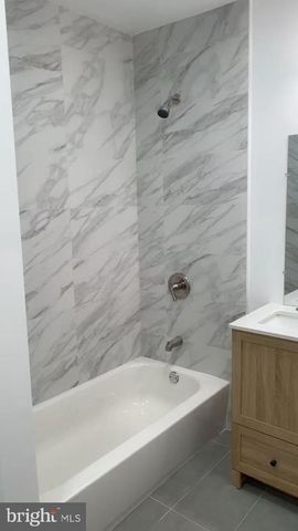 6021 MARKET ST, Philadelphia, PA 19139