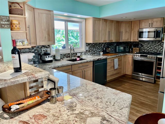 2612 SE 9th St, Pompano Beach, FL 33062