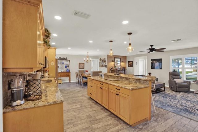 11202 91ST AVENUE, Seminole, FL 33772