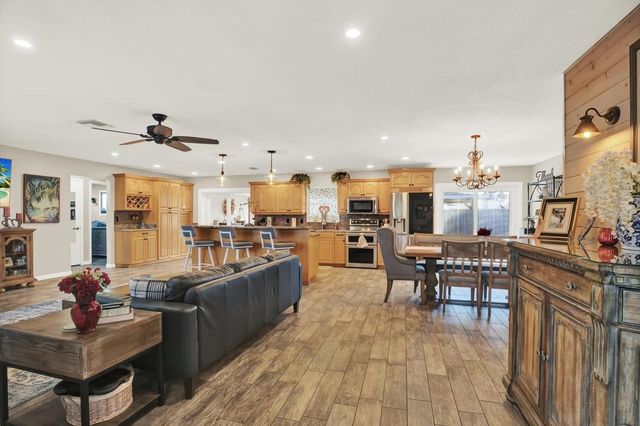 11202 91ST AVENUE, Seminole, FL 33772