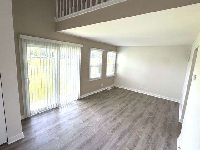 11411 Douglas Avenue C, Huntley, IL 60142