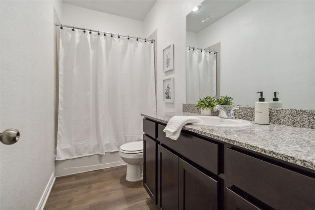 8015 Jim Bowie Court, Beasley, TX 77417