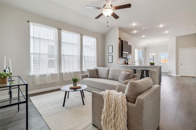8015 Jim Bowie Court, Beasley, TX 77417