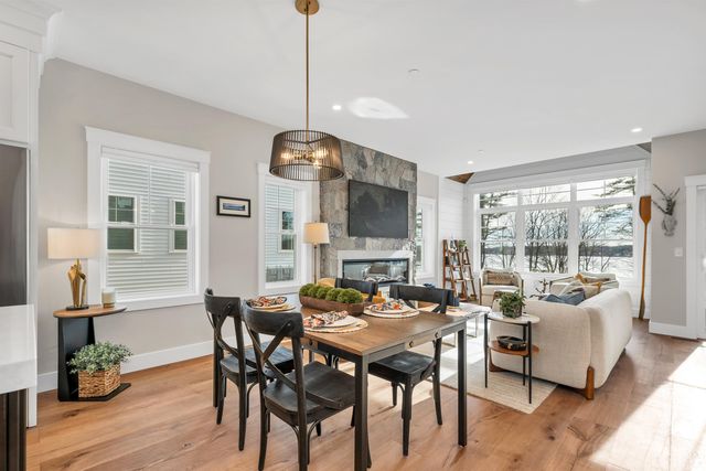 60 White Oaks Rd Unit 13, Laconia, NH 03246