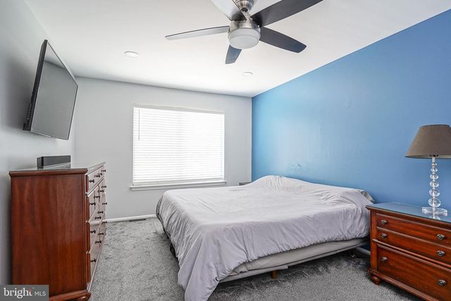 30 PHOENIX CT, Sewell, NJ 08080