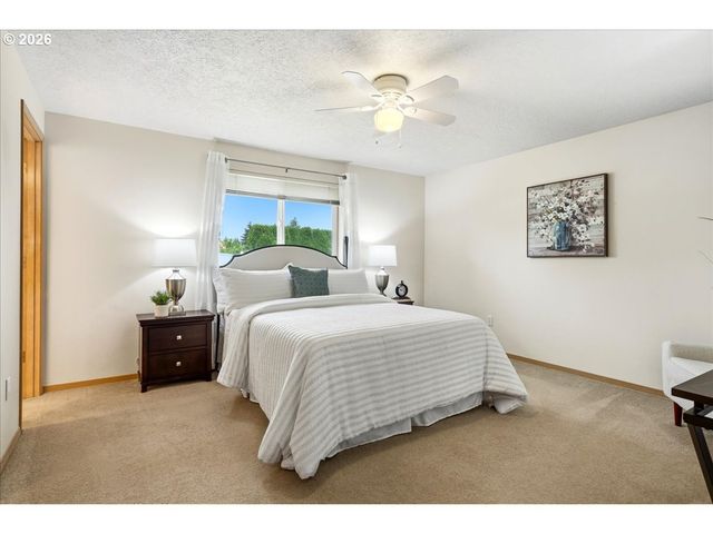 610 Sw 7TH St, Sublimity, OR 97385
