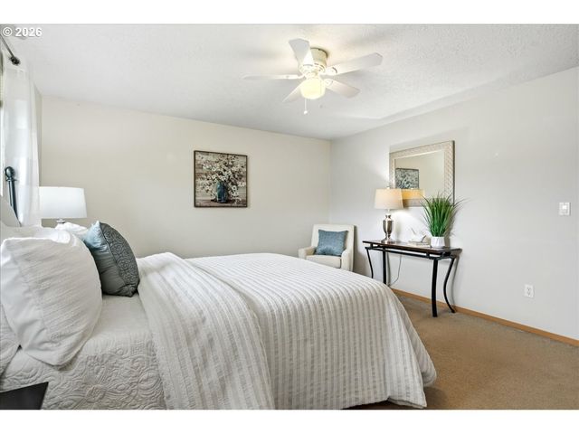 610 Sw 7TH St, Sublimity, OR 97385