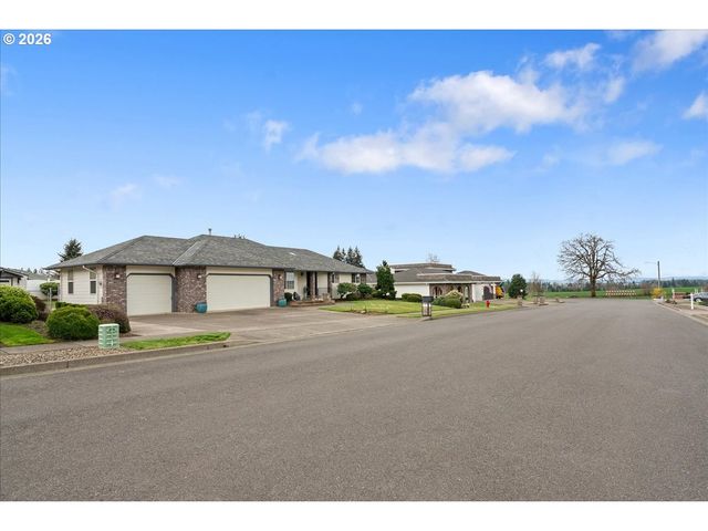 610 Sw 7TH St, Sublimity, OR 97385