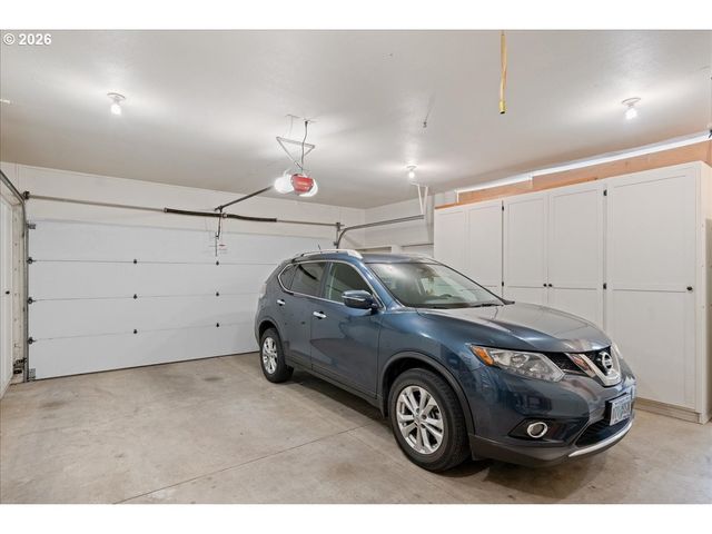 610 Sw 7TH St, Sublimity, OR 97385