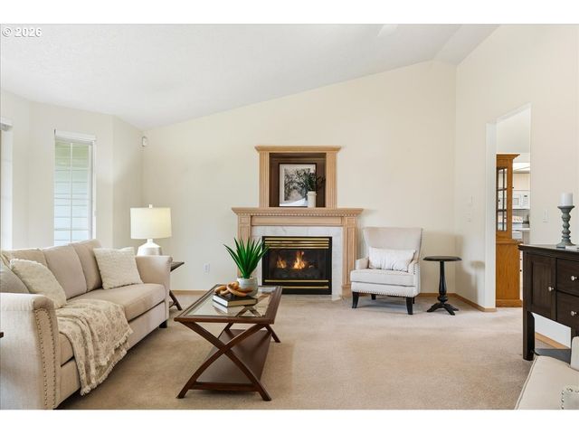 610 Sw 7TH St, Sublimity, OR 97385
