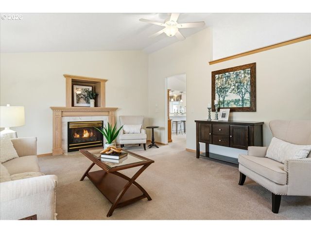 610 Sw 7TH St, Sublimity, OR 97385