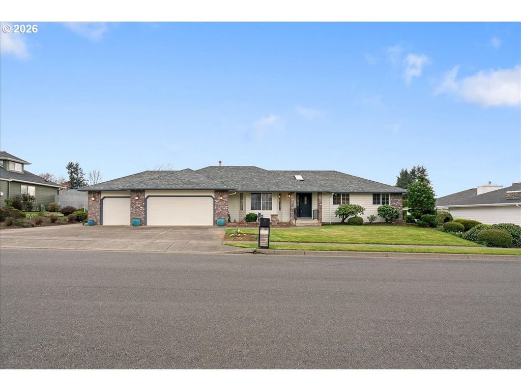 610 Sw 7TH St, Sublimity, OR 97385