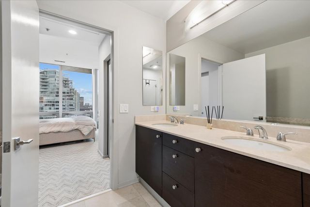 500 W Superior Street 1307, Chicago, IL 60654