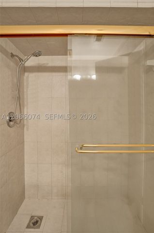 3003 Lakewood Ln, Hollywood, FL 33021