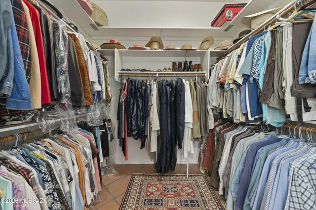 11651 N Ribbonwood Drive, Oro Valley, AZ 85737