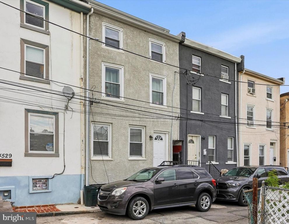 4527 SAINT DAVIDS ST, Philadelphia, PA 19127