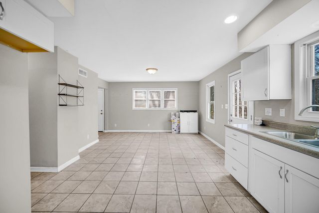 6415 W 146th Place, Crown Point, IN 46307