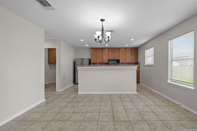 6634 POSEIDON WAY, Converse, TX 78109