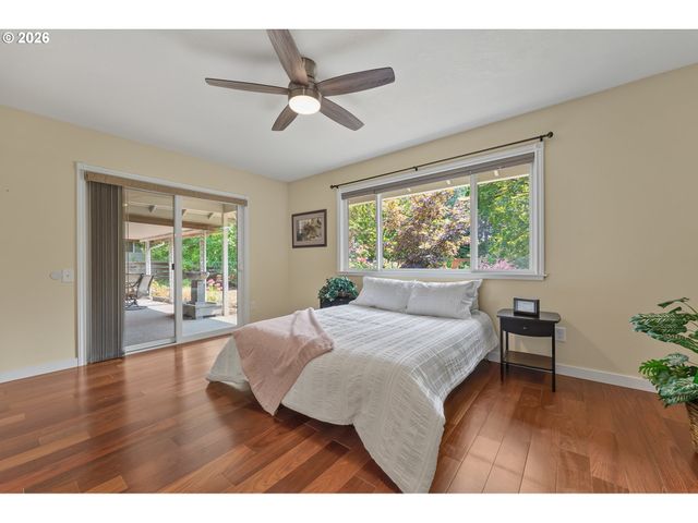 10160 Sw CENTURY OAK Dr, Tigard, OR 97224