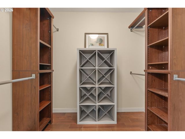 10160 Sw CENTURY OAK Dr, Tigard, OR 97224
