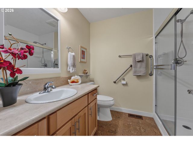 10160 Sw CENTURY OAK Dr, Tigard, OR 97224