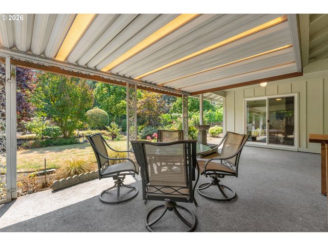 10160 Sw CENTURY OAK Dr, Tigard, OR 97224