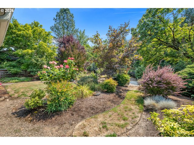10160 Sw CENTURY OAK Dr, Tigard, OR 97224