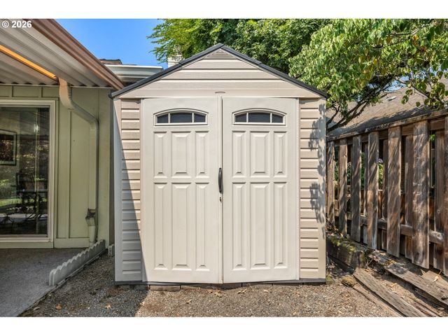 10160 Sw CENTURY OAK Dr, Tigard, OR 97224