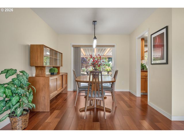 10160 Sw CENTURY OAK Dr, Tigard, OR 97224