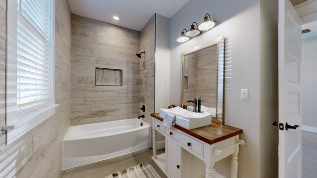 689 Doe Dr, Murfreesboro, TN 37129