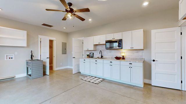 689 Doe Dr, Murfreesboro, TN 37129