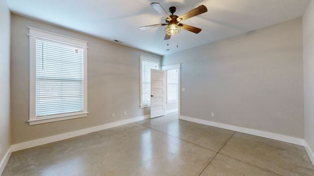 689 Doe Dr, Murfreesboro, TN 37129