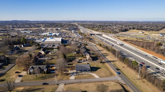 689 Doe Dr, Murfreesboro, TN 37129