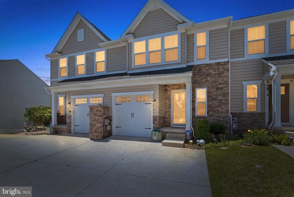 376 GOODWICK DR, Middletown, DE 19709